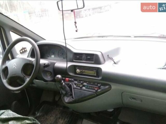 Белый Ситроен Jumpy, объемом двигателя 2 л и пробегом 312 тыс. км за 3800 $, фото 5 на Automoto.ua
