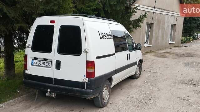 Белый Ситроен Jumpy, объемом двигателя 1.9 л и пробегом 307 тыс. км за 3800 $, фото 5 на Automoto.ua