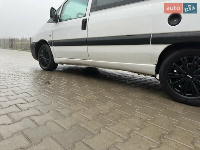 Белый Ситроен Jumpy, объемом двигателя 1.87 л и пробегом 270 тыс. км за 3650 $, фото 6 на Automoto.ua