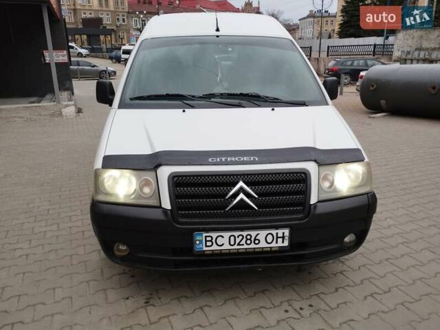 Белый Ситроен Jumpy, объемом двигателя 2 л и пробегом 315 тыс. км за 4800 $, фото 2 на Automoto.ua