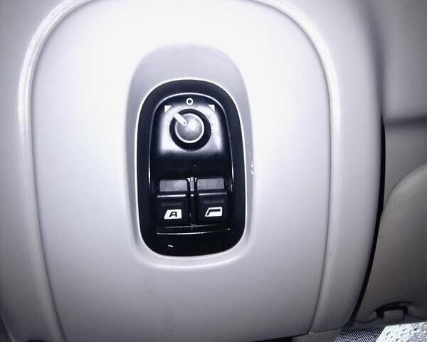 Білий Сітроен Jumpy, об'ємом двигуна 2 л та пробігом 262 тис. км за 4600 $, фото 19 на Automoto.ua