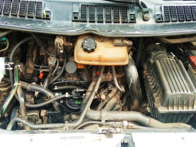 Белый Ситроен Jumpy, объемом двигателя 2 л и пробегом 300 тыс. км за 3500 $, фото 19 на Automoto.ua