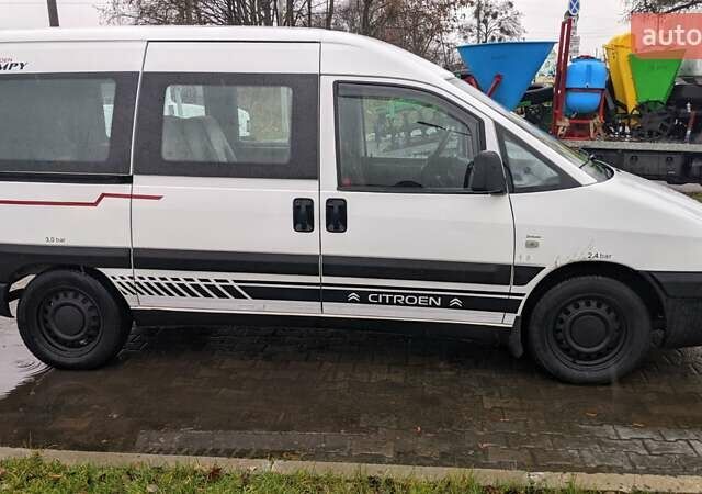 Білий Сітроен Jumpy, об'ємом двигуна 2 л та пробігом 260 тис. км за 4000 $, фото 1 на Automoto.ua