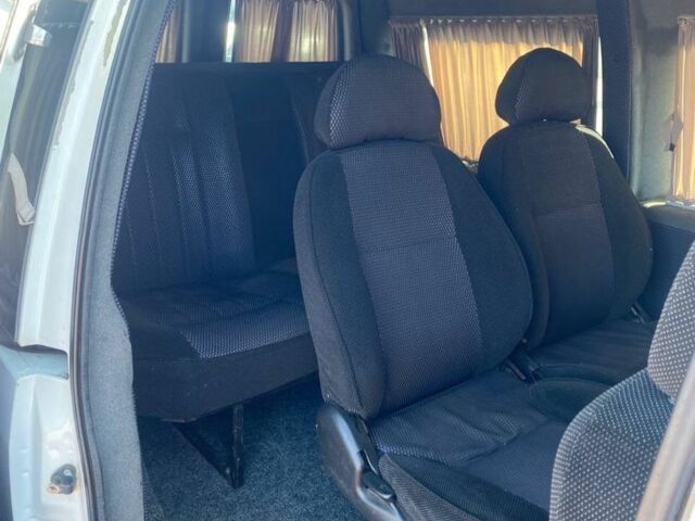 Белый Ситроен Jumpy, объемом двигателя 2 л и пробегом 322 тыс. км за 3850 $, фото 10 на Automoto.ua