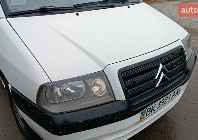 Білий Сітроен Jumpy, об'ємом двигуна 2 л та пробігом 236 тис. км за 3950 $, фото 22 на Automoto.ua