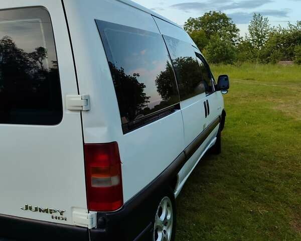 Білий Сітроен Jumpy, об'ємом двигуна 2 л та пробігом 270 тис. км за 4800 $, фото 2 на Automoto.ua