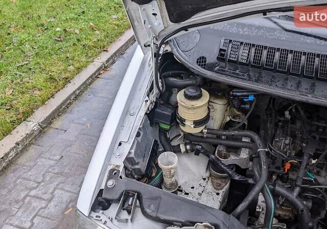 Білий Сітроен Jumpy, об'ємом двигуна 2 л та пробігом 260 тис. км за 4000 $, фото 9 на Automoto.ua