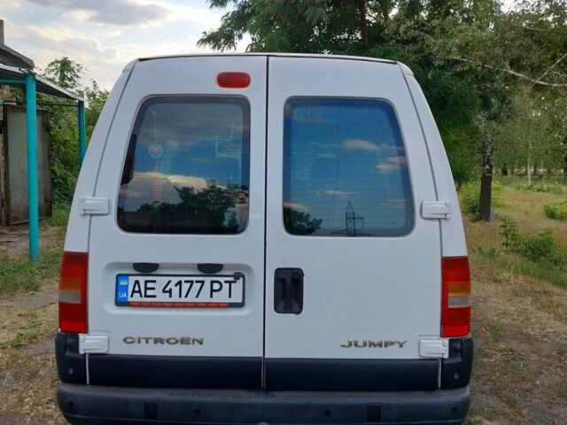 Белый Ситроен Jumpy, объемом двигателя 1.9 л и пробегом 238 тыс. км за 4600 $, фото 5 на Automoto.ua