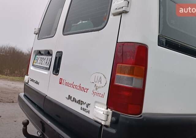 Білий Сітроен Jumpy, об'ємом двигуна 2 л та пробігом 236 тис. км за 3950 $, фото 25 на Automoto.ua