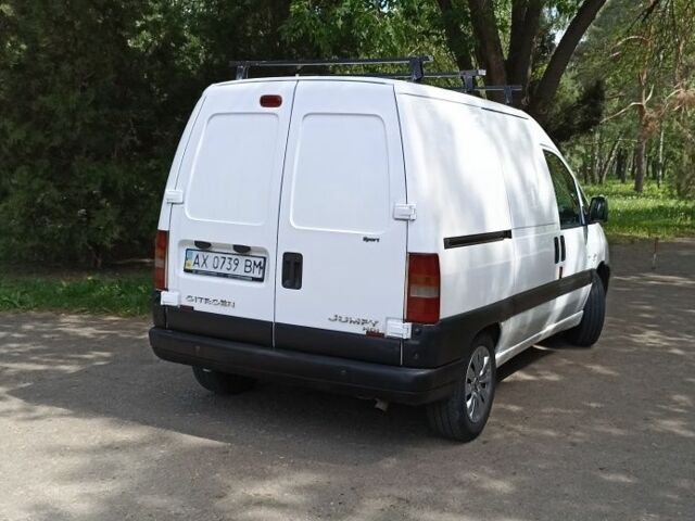 Белый Ситроен Jumpy, объемом двигателя 2 л и пробегом 300 тыс. км за 3500 $, фото 8 на Automoto.ua