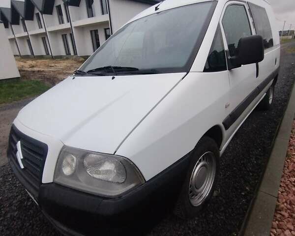 Білий Сітроен Jumpy, об'ємом двигуна 2 л та пробігом 262 тис. км за 4600 $, фото 3 на Automoto.ua