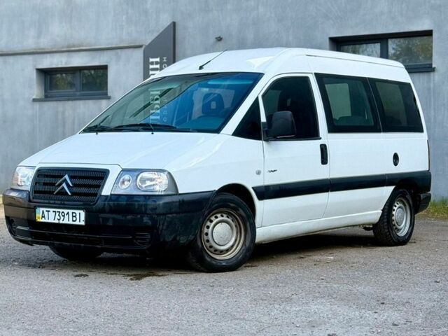 Белый Ситроен Jumpy, объемом двигателя 1.87 л и пробегом 400 тыс. км за 4350 $, фото 2 на Automoto.ua