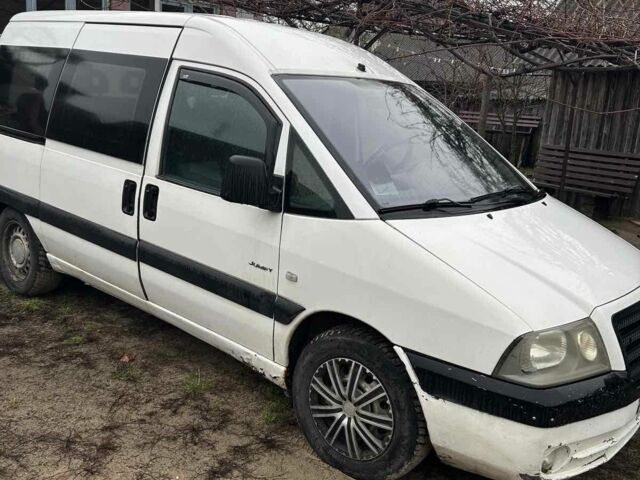 Белый Ситроен Jumpy, объемом двигателя 2 л и пробегом 270 тыс. км за 3700 $, фото 6 на Automoto.ua