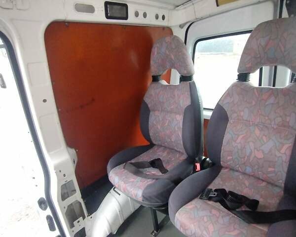 Білий Сітроен Jumpy, об'ємом двигуна 2 л та пробігом 262 тис. км за 4600 $, фото 21 на Automoto.ua