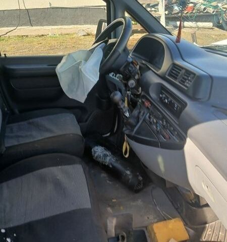 Білий Сітроен Jumpy, об'ємом двигуна 2 л та пробігом 258 тис. км за 1900 $, фото 2 на Automoto.ua