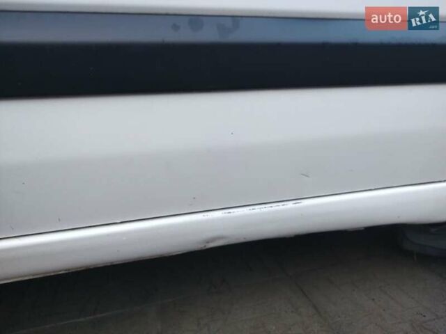 Белый Ситроен Jumpy, объемом двигателя 2 л и пробегом 230 тыс. км за 4200 $, фото 16 на Automoto.ua