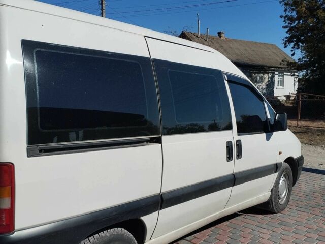 Белый Ситроен Jumpy, объемом двигателя 1.9 л и пробегом 477 тыс. км за 4350 $, фото 2 на Automoto.ua