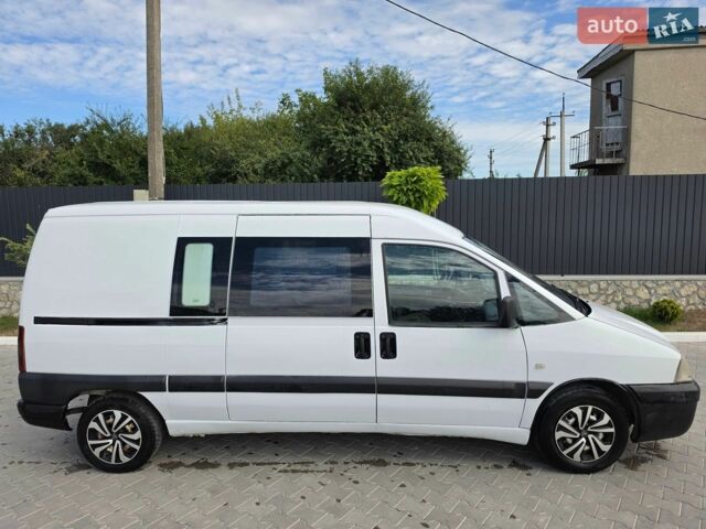 Белый Ситроен Jumpy, объемом двигателя 1.9 л и пробегом 260 тыс. км за 4250 $, фото 4 на Automoto.ua