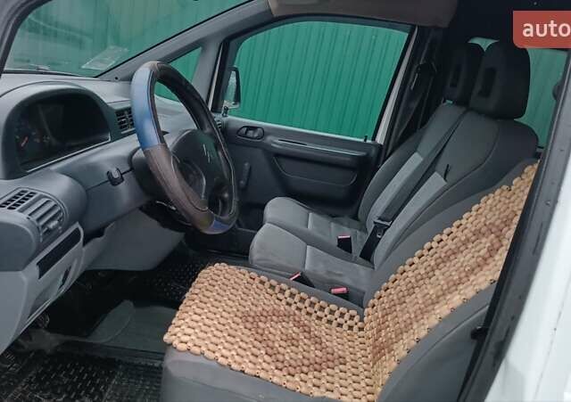 Білий Сітроен Jumpy, об'ємом двигуна 2 л та пробігом 236 тис. км за 3950 $, фото 29 на Automoto.ua