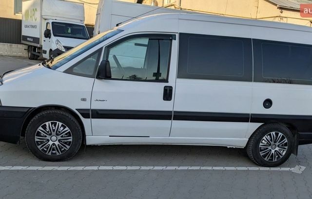 Белый Ситроен Jumpy, объемом двигателя 2 л и пробегом 245 тыс. км за 5100 $, фото 6 на Automoto.ua