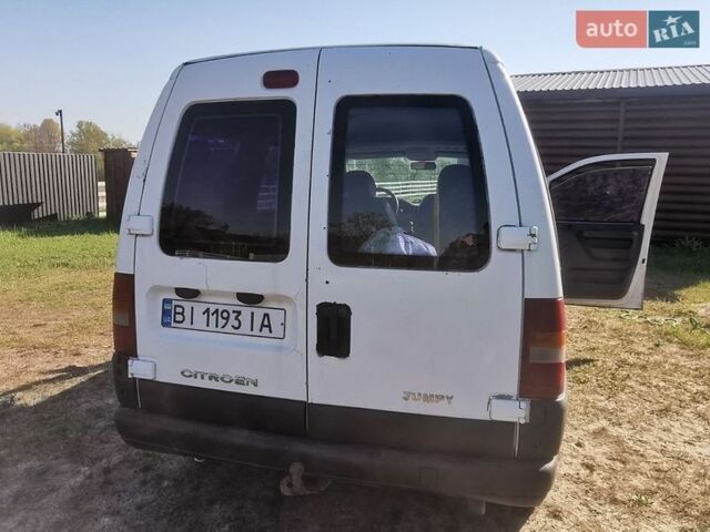 Белый Ситроен Jumpy, объемом двигателя 2 л и пробегом 300 тыс. км за 2800 $, фото 4 на Automoto.ua
