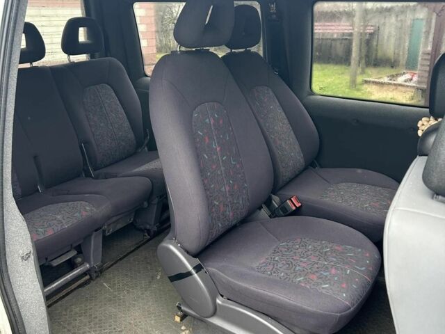 Белый Ситроен Jumpy, объемом двигателя 2 л и пробегом 270 тыс. км за 3700 $, фото 3 на Automoto.ua