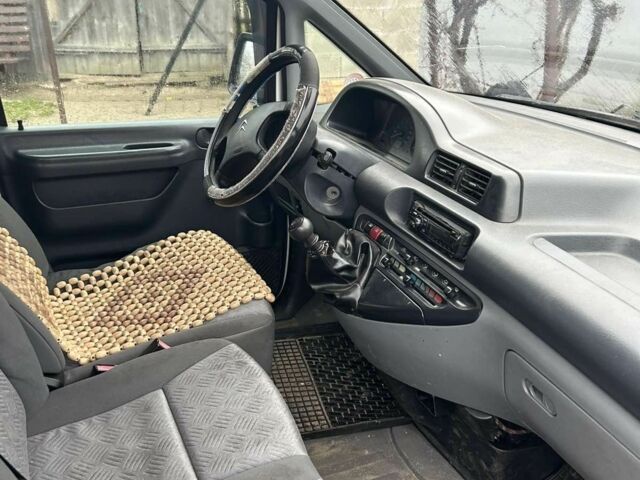 Белый Ситроен Jumpy, объемом двигателя 2 л и пробегом 270 тыс. км за 3700 $, фото 4 на Automoto.ua