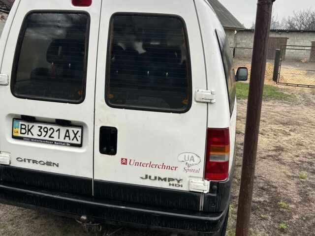 Белый Ситроен Jumpy, объемом двигателя 2 л и пробегом 270 тыс. км за 3700 $, фото 2 на Automoto.ua