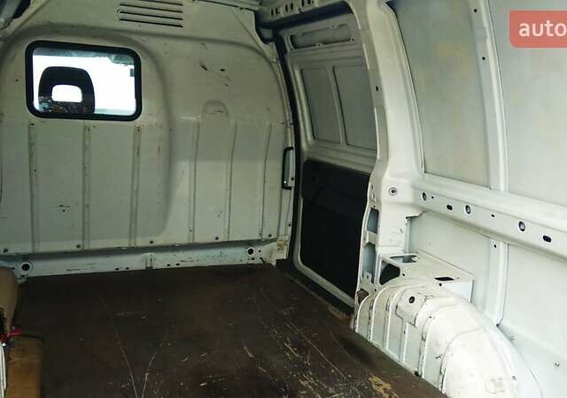 Білий Сітроен Jumpy, об'ємом двигуна 2 л та пробігом 330 тис. км за 4800 $, фото 32 на Automoto.ua