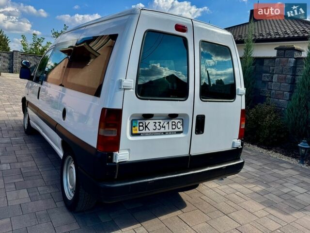 Білий Сітроен Jumpy, об'ємом двигуна 2 л та пробігом 300 тис. км за 4150 $, фото 10 на Automoto.ua