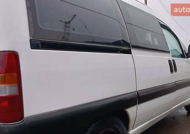 Білий Сітроен Jumpy, об'ємом двигуна 2 л та пробігом 236 тис. км за 3950 $, фото 24 на Automoto.ua