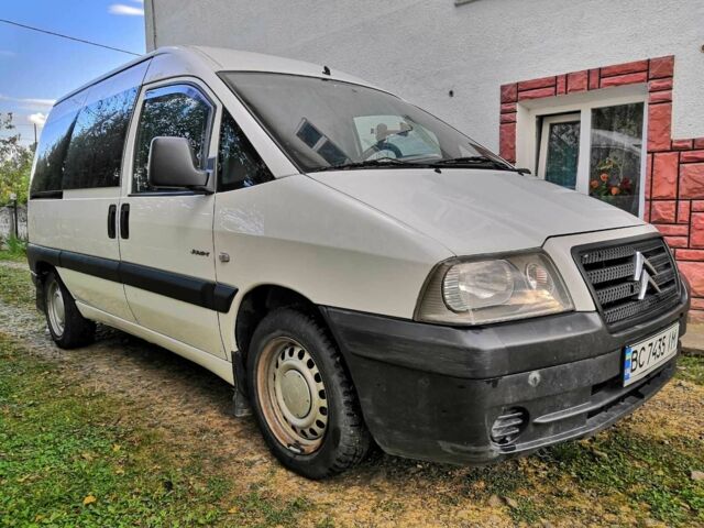 Белый Ситроен Jumpy, объемом двигателя 2 л и пробегом 260 тыс. км за 4300 $, фото 6 на Automoto.ua