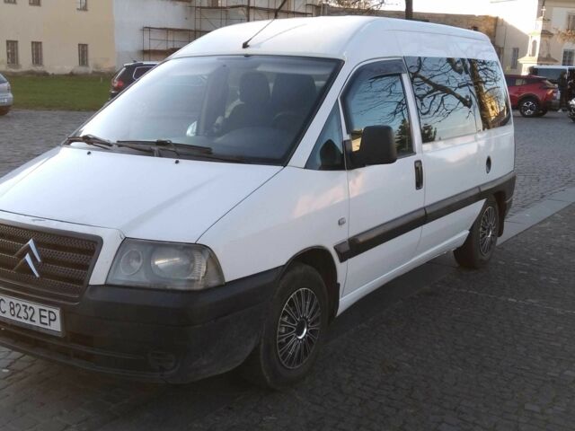 Белый Ситроен Jumpy, объемом двигателя 1.9 л и пробегом 370 тыс. км за 3800 $, фото 2 на Automoto.ua