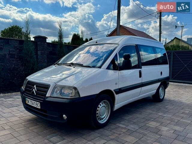 Білий Сітроен Jumpy, об'ємом двигуна 2 л та пробігом 300 тис. км за 4150 $, фото 4 на Automoto.ua