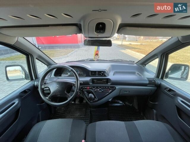 Белый Ситроен Jumpy, объемом двигателя 2 л и пробегом 300 тыс. км за 4650 $, фото 32 на Automoto.ua