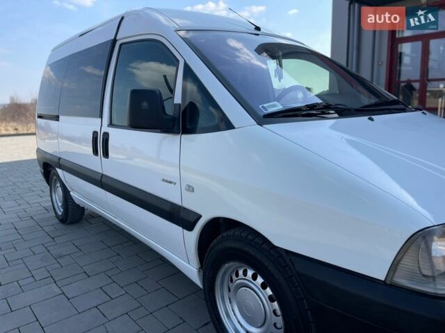 Белый Ситроен Jumpy, объемом двигателя 2 л и пробегом 300 тыс. км за 4650 $, фото 14 на Automoto.ua