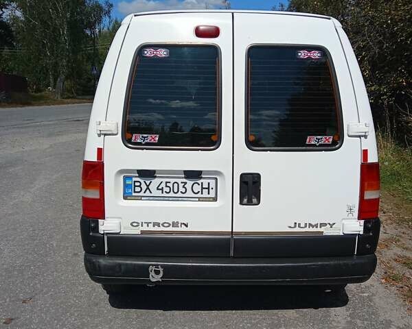 Белый Ситроен Jumpy, объемом двигателя 1.9 л и пробегом 330 тыс. км за 4600 $, фото 2 на Automoto.ua