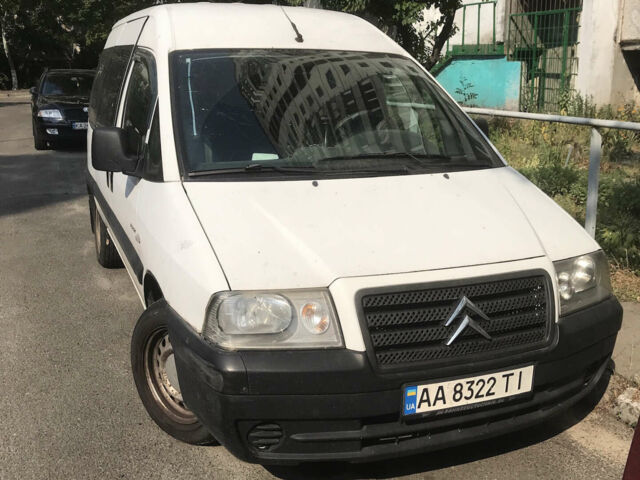 Белый Ситроен Jumpy, объемом двигателя 2 л и пробегом 270 тыс. км за 4500 $, фото 1 на Automoto.ua
