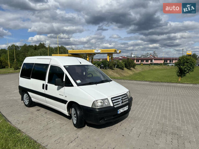 Белый Ситроен Jumpy, объемом двигателя 2 л и пробегом 382 тыс. км за 4290 $, фото 15 на Automoto.ua