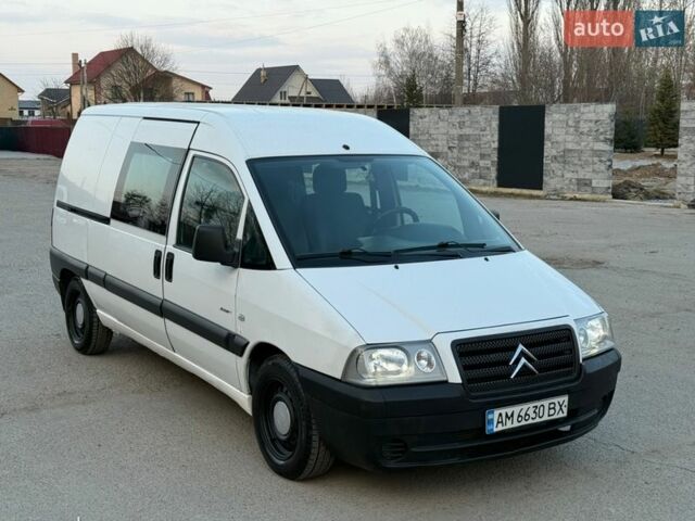 Білий Сітроен Jumpy, об'ємом двигуна 2 л та пробігом 400 тис. км за 4000 $, фото 10 на Automoto.ua