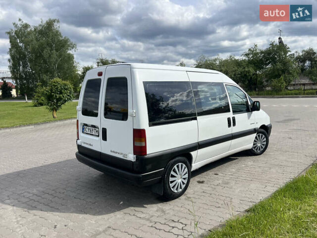 Белый Ситроен Jumpy, объемом двигателя 2 л и пробегом 382 тыс. км за 4290 $, фото 12 на Automoto.ua