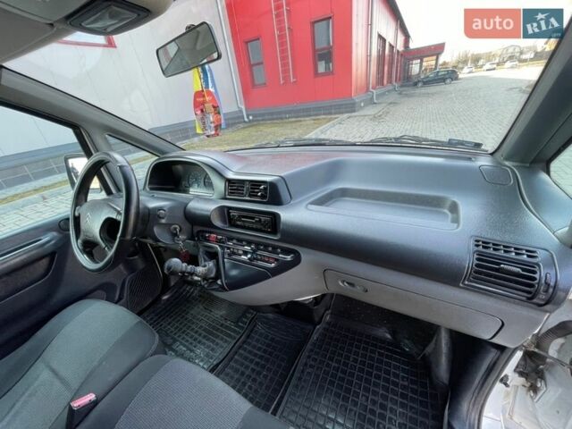 Белый Ситроен Jumpy, объемом двигателя 2 л и пробегом 300 тыс. км за 4650 $, фото 26 на Automoto.ua