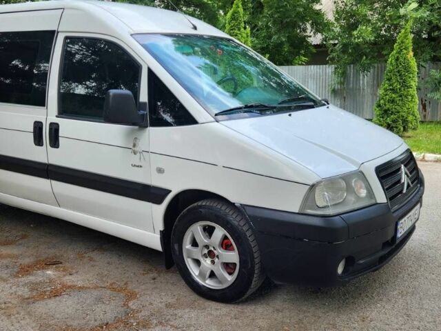 Белый Ситроен Jumpy, объемом двигателя 2 л и пробегом 470 тыс. км за 4400 $, фото 2 на Automoto.ua