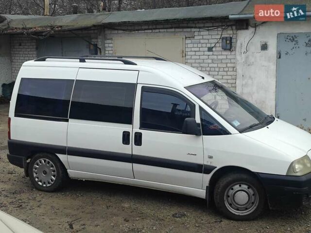 Белый Ситроен Jumpy, объемом двигателя 2 л и пробегом 362 тыс. км за 4600 $, фото 1 на Automoto.ua