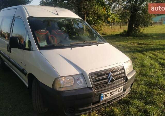 Белый Ситроен Jumpy, объемом двигателя 2 л и пробегом 184 тыс. км за 5100 $, фото 1 на Automoto.ua