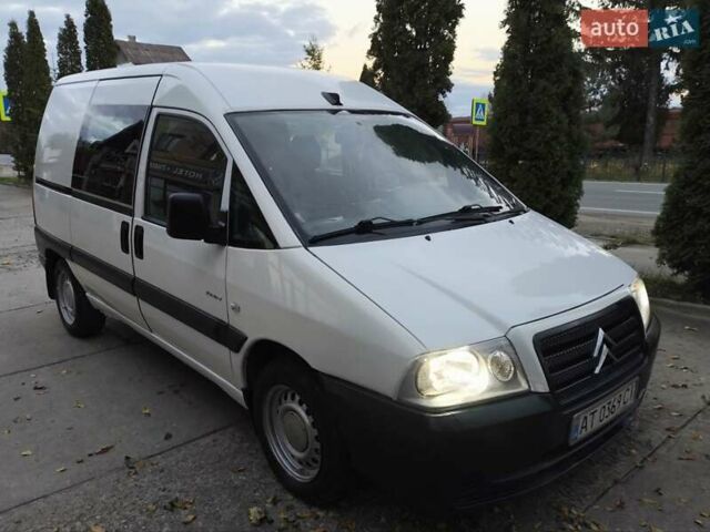 Сітроен Jumpy 2006 у Надворной на Automoto.ua Білий Сітроен Jumpy, об'ємом двигуна 2 л та пробігом 282 тис. км за 4195 $, фото 3 на Automoto.ua