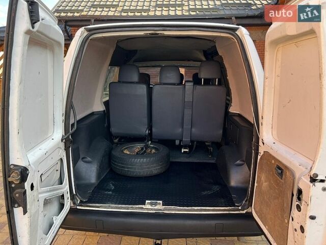 Белый Ситроен Jumpy, объемом двигателя 2 л и пробегом 265 тыс. км за 4200 $, фото 34 на Automoto.ua