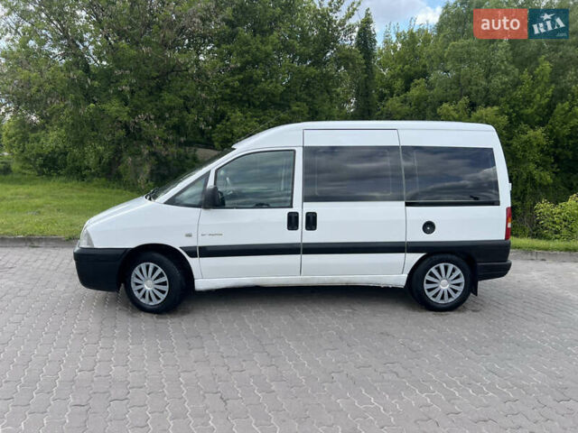 Белый Ситроен Jumpy, объемом двигателя 2 л и пробегом 382 тыс. км за 4290 $, фото 48 на Automoto.ua