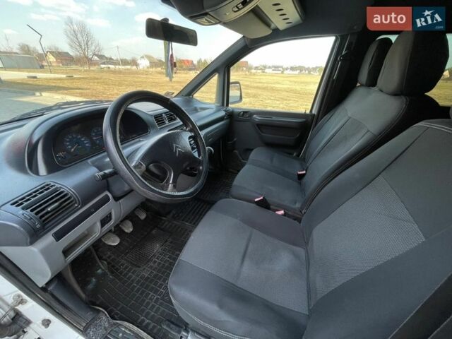 Белый Ситроен Jumpy, объемом двигателя 2 л и пробегом 300 тыс. км за 4650 $, фото 21 на Automoto.ua