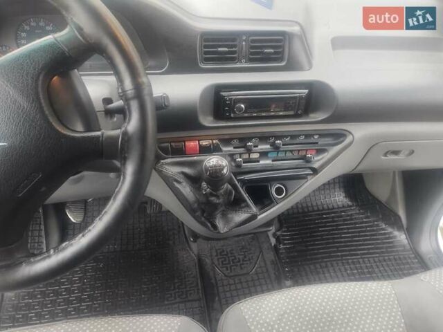 Білий Сітроен Jumpy, об'ємом двигуна 2 л та пробігом 330 тис. км за 4850 $, фото 1 на Automoto.ua